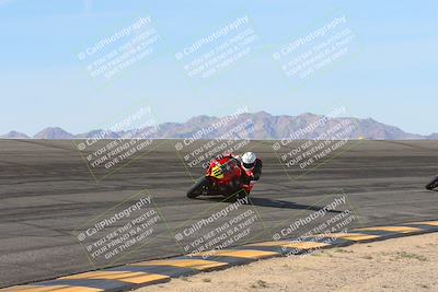 media/Dec-08-2024-CVMA (Sun) [[267e5a7075]]/Race 2-Amateur Supersport Open/